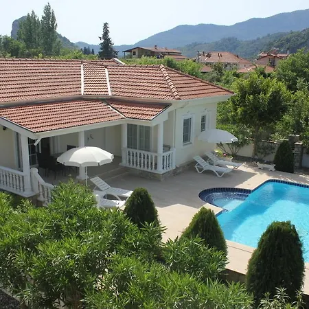 Vila Irene *